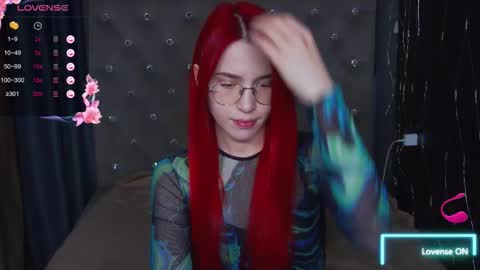 EmilyKents online show from September 30, 2025, 1:54 am