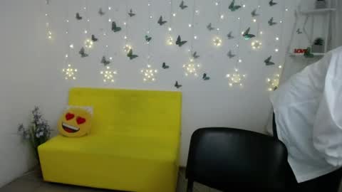 Emily online show from March 28, 2026, 7:08 am