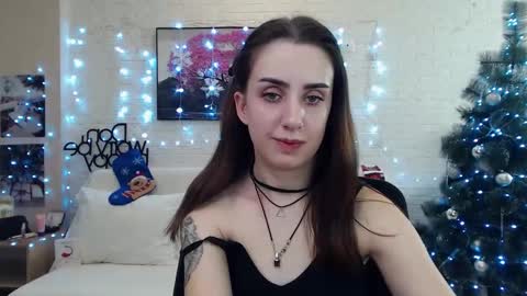 Emyli online show from December 19, 2024, 1:50 am