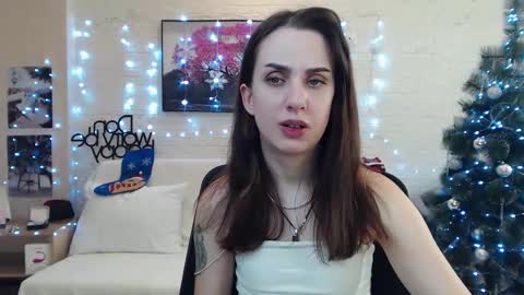 Emyli online show from December 23, 2024, 8:47 pm