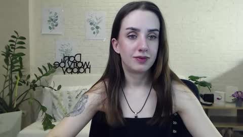 Emyli online show from January 6, 2025, 9:00 pm