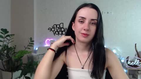 Emyli online show from February 21, 2025, 9:11 pm