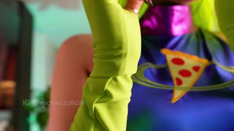 Snapshot of emilylittle chatting on October 24, 2025, 4:09 am emmy i see you 6pm online show from October 24, 2025, 4:09 am