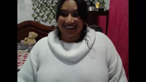 Snapshot of emilylove14 chatting on January 10, 2025, 4:33 am Emily Cortez online show from January 10, 2025, 4:33 am