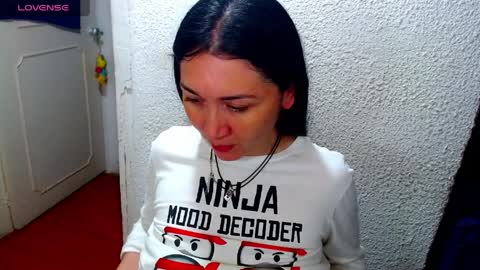 Nickole online show from April 6, 2026, 4:41 pm