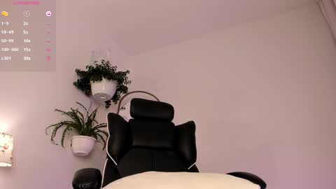 Emily online show from January 10, 2025, 7:21 pm