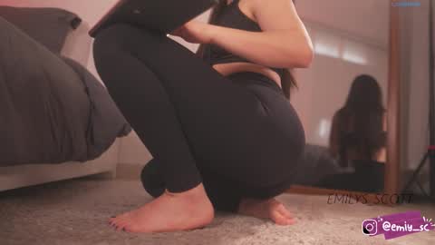 Emy  online show from February 2, 2026, 2:05 pm