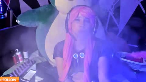 Snapshot of emilythemachine chatting on February 27, 2025, 1:38 am emilythemachine online show from February 27, 2025, 1:38 am