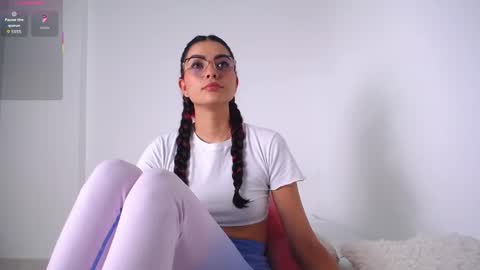 Emily online show from October 10, 2025, 6:29 pm