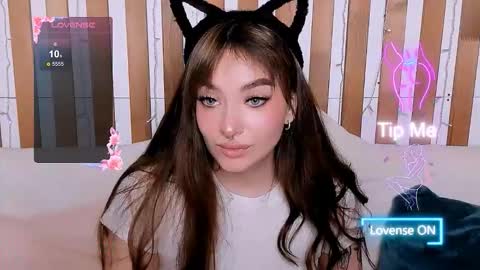 Emily online show from October 15, 2025, 8:03 am