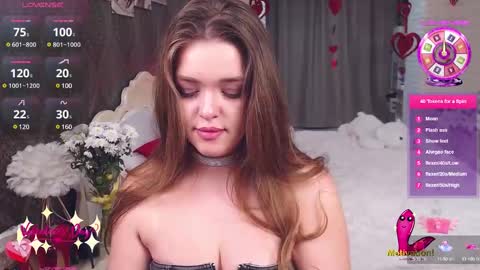 emilywhisperawesome online show from February 18, 2025, 7:09 pm