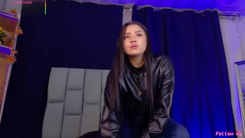 Emily  online show from April 19, 2026, 12:43 am
