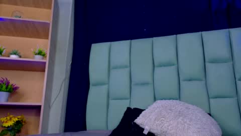 Emily  online show from May 22, 2026, 1:35 am