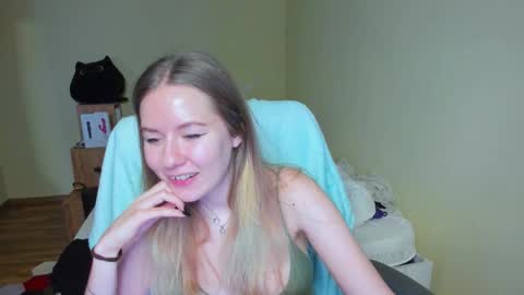 Emily online show from March 8, 2025, 10:54 am