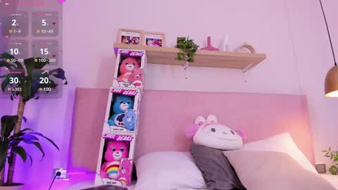 Emily Bank online show from December 20, 2024, 3:03 am