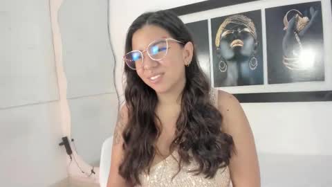 emilyy_cooperr online show from September 27, 2025, 12:21 pm