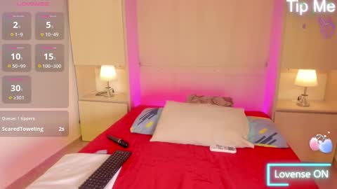 Emily online show from September 28, 2025, 4:07 am