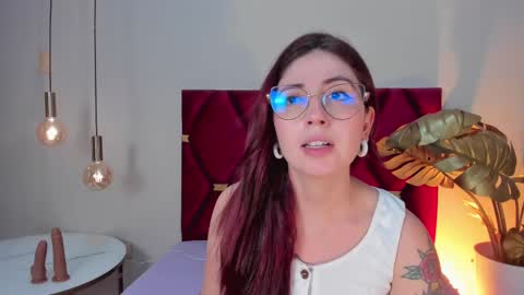 Emilyy Watson online show from March 8, 2025, 12:33 am