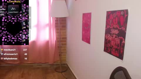 Snapshot of emitaa17228 chatting on February 17, 2025, 9:41 pm emma online show from February 17, 2025, 9:41 pm