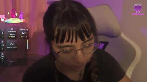 emma online show from November 30, 2025, 8:02 pm