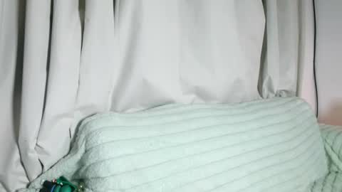 emma______1996 online show from July 14, 2026, 10:21 am