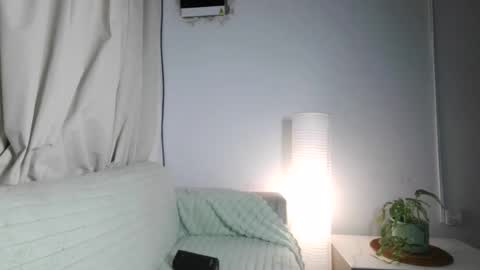 emma______1996 online show from July 19, 2026, 8:07 am