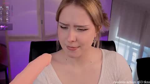 Molly online show from March 20, 2026, 2:22 pm