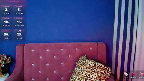 emma__rosss online show from December 5, 2025, 2:20 am