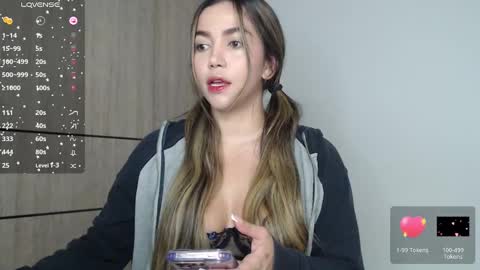 Snapshot of emma_aaa chatting on March 3, 2025, 4:14 am Rocio online show from March 3, 2025, 4:14 am