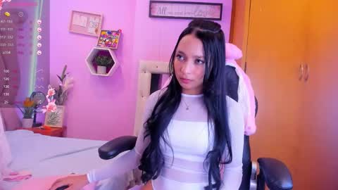 Emma Anturin online show from October 29, 2025, 10:22 pm