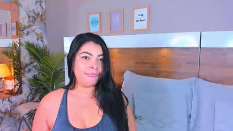 Snapshot of emma_bakker_ chatting on February 16, 2026, 9:38 am Emma online show from February 16, 2026, 9:38 am