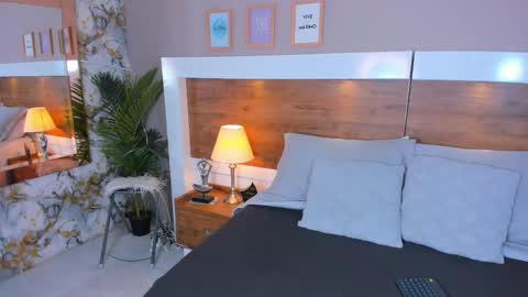 Snapshot of emma_bakker_ chatting on March 2, 2026, 10:55 am Emma online show from March 2, 2026, 10:55 am