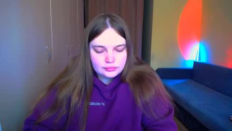 Eva online show from October 7, 2025, 9:06 am