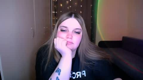 Eva online show from May 19, 2026, 6:47 pm
