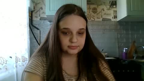 Snapshot of emma_emmochka chatting on April 28, 2026, 11:59 am emma_emmochka online show from April 28, 2026, 11:59 am