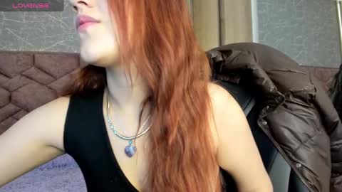 Snapshot of emma_ford1 chatting on January 14, 2025, 6:56 am Emma online show from January 14, 2025, 6:56 am