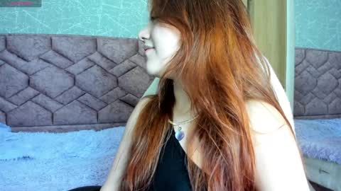Snapshot of emma_ford1 chatting on January 28, 2025, 4:39 am Emma online show from January 28, 2025, 4:39 am