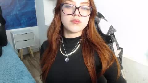 Snapshot of emma_ford1 chatting on February 11, 2025, 5:05 am Emma online show from February 11, 2025, 5:05 am