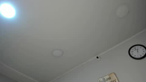 Snapshot of emma_ford1 chatting on September 12, 2025, 4:45 am Emma online show from September 12, 2025, 4:45 am