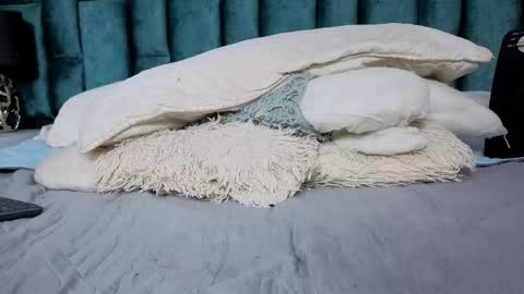 Emma online show from February 13, 2026, 7:54 pm