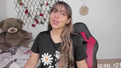 Snapshot of emma_grayys chatting on December 3, 2025, 6:32 am emma_grayys online show from December 3, 2025, 6:32 am