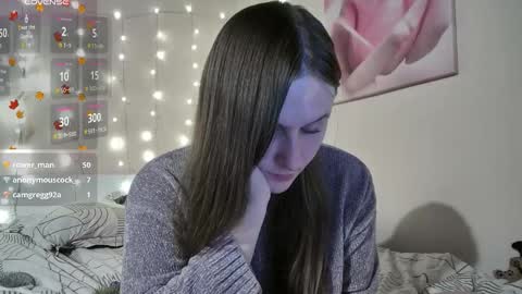 emma_just online show from November 22, 2025, 9:14 pm