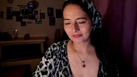  emma luxy online show from April 6, 2026, 4:46 am