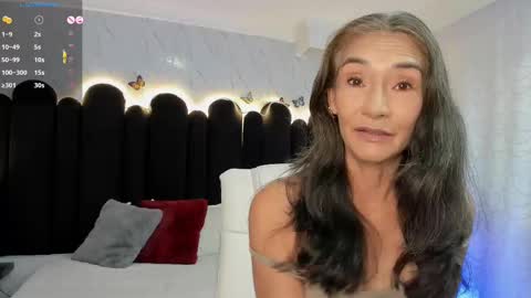 Snapshot of emma_mendoza chatting on September 24, 2025, 12:08 pm Emma online show from September 24, 2025, 12:08 pm
