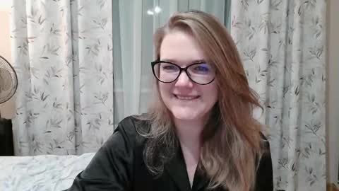 emma_misty_ online show from December 2, 2025, 6:03 pm