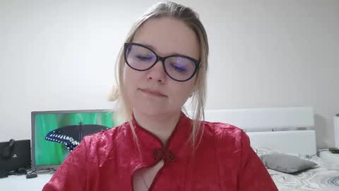 emma_misty_ online show from March 16, 2026, 8:57 pm