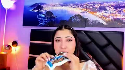 Snapshot of emma_monserratt chatting on July 6, 2026, 11:29 am Emma Monserratt online show from July 6, 2026, 11:29 am