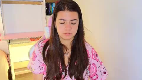 Emma online show from July 15, 2026, 11:04 am