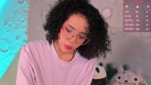     online show from October 28, 2025, 10:19 am