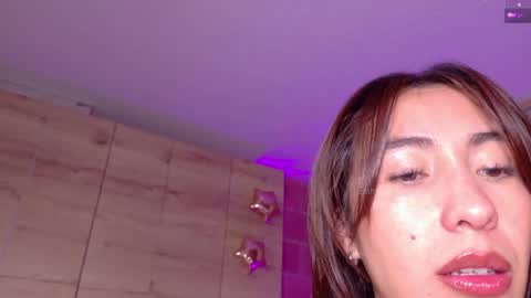 Emma Rouse Independent Model online show from April 3, 2026, 6:22 am